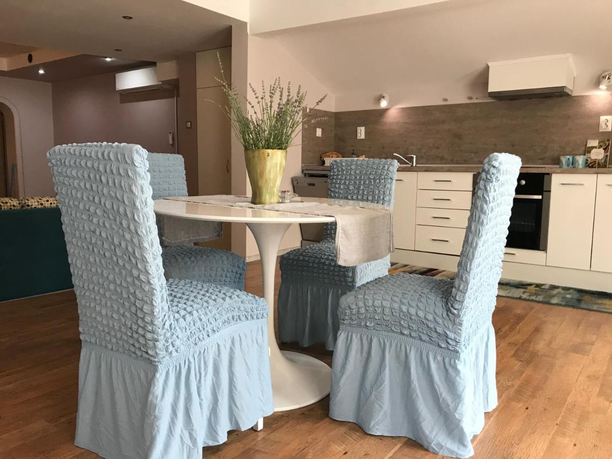 White Rose Guest Rooms Burgas Exterior foto