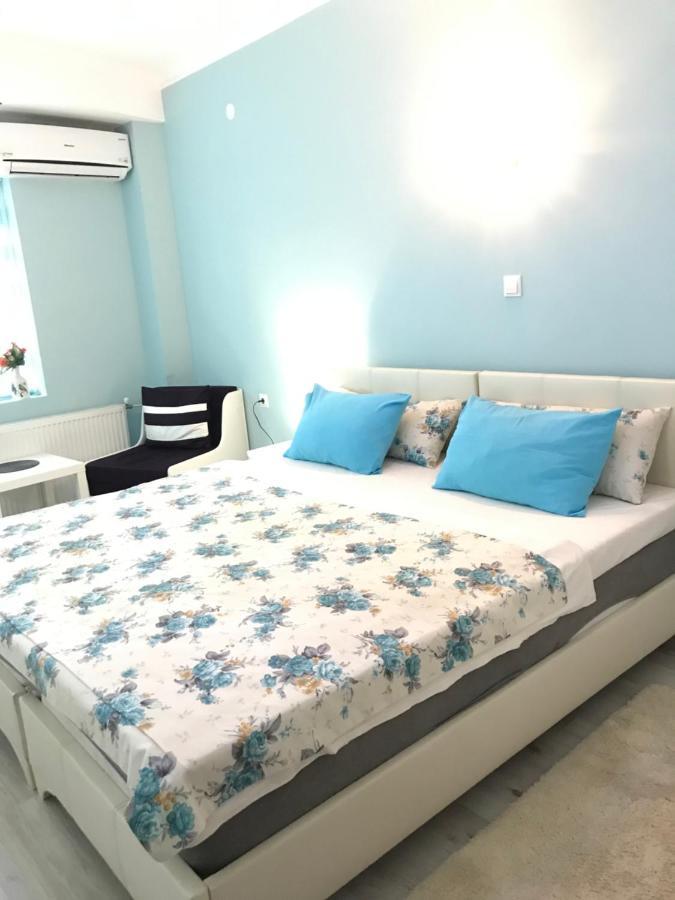 White Rose Guest Rooms Burgas Exterior foto