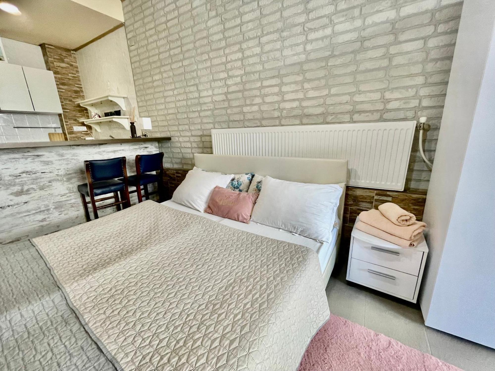 White Rose Guest Rooms Burgas Exterior foto